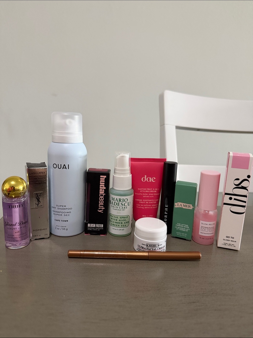 12 Piece Sephora Bundle Lot La Mer YSL Dibs Huda Beauty Truly OUAI MORPHE Kiehls